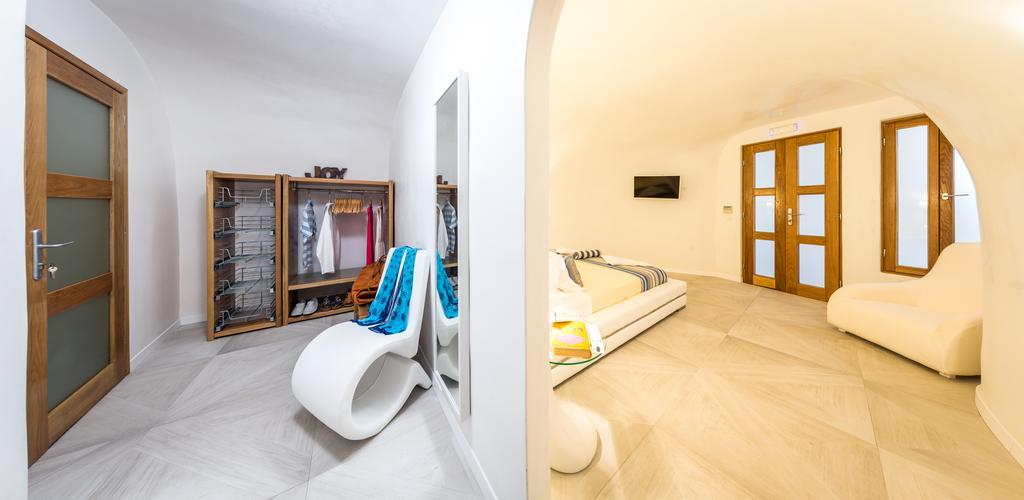イア エリート スイーツヴィラ 部屋 写真